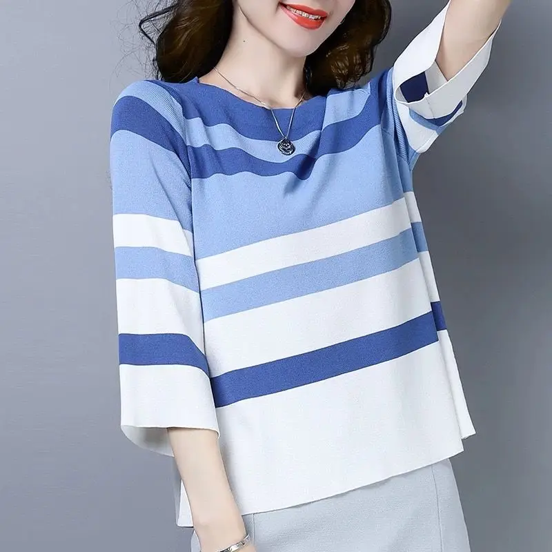 Moda Rahat O-Boyun Üç Çeyrek Çizgili Trend Tüm Maç Kore bol tişörtler Yaz Yeni Rahat kadın Giyim 2022 Görüntü  1