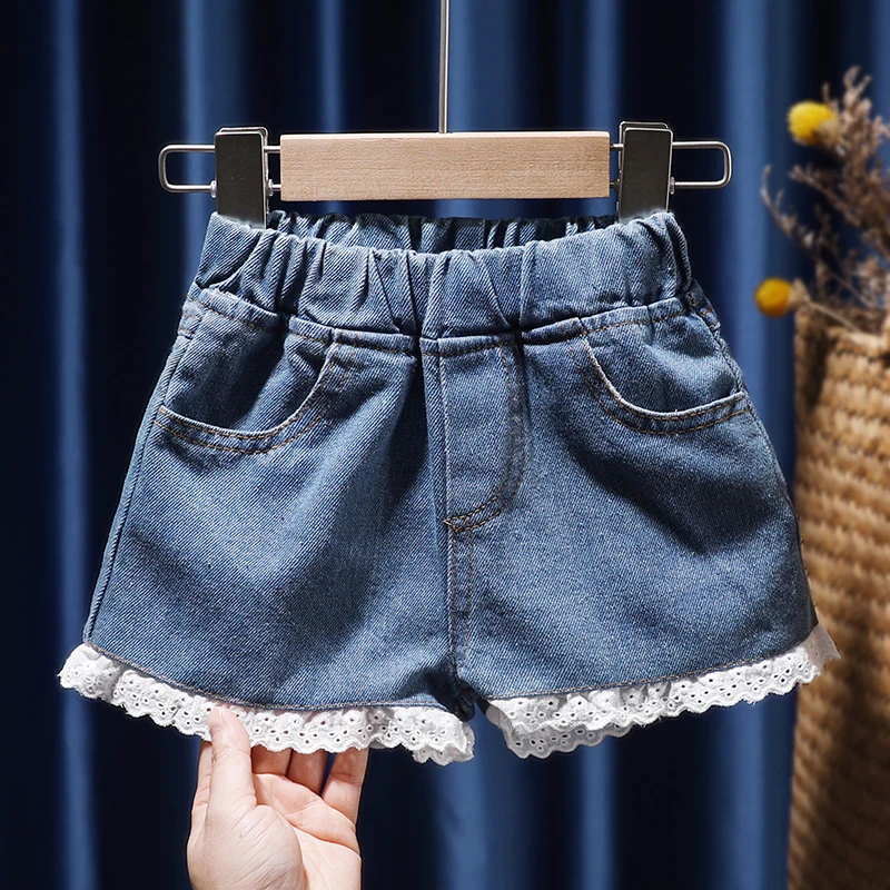2022 Yaz Toddler Kız Kot Şort Kız Giysileri Mavi Kot Kısa Prenses Dantel Katmanlı Çocuk Pantolon Dantel Yay Giyim Şort Görüntü  4