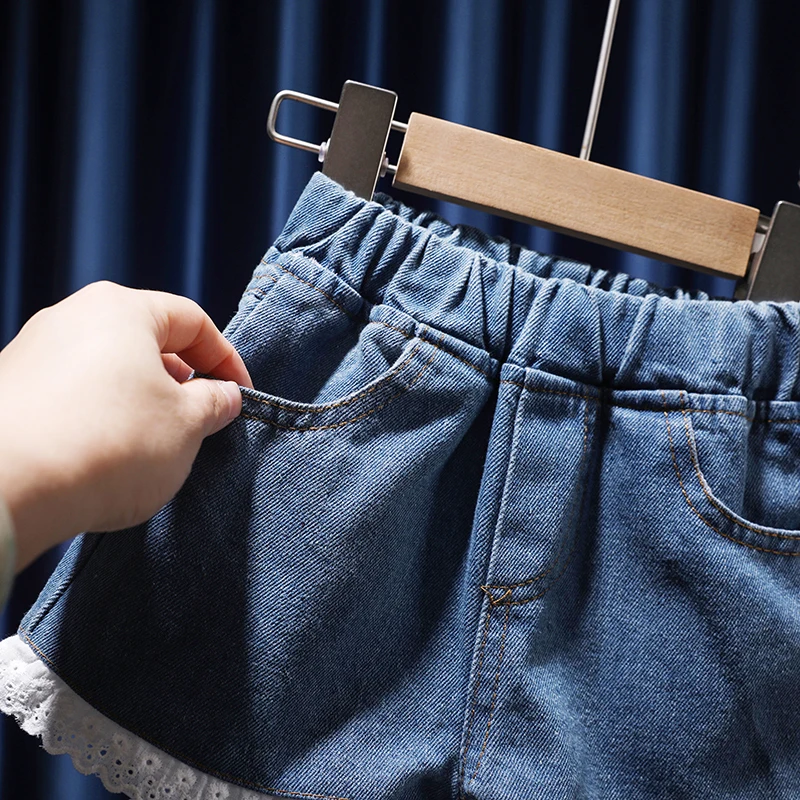 2022 Yaz Toddler Kız Kot Şort Kız Giysileri Mavi Kot Kısa Prenses Dantel Katmanlı Çocuk Pantolon Dantel Yay Giyim Şort Görüntü  5