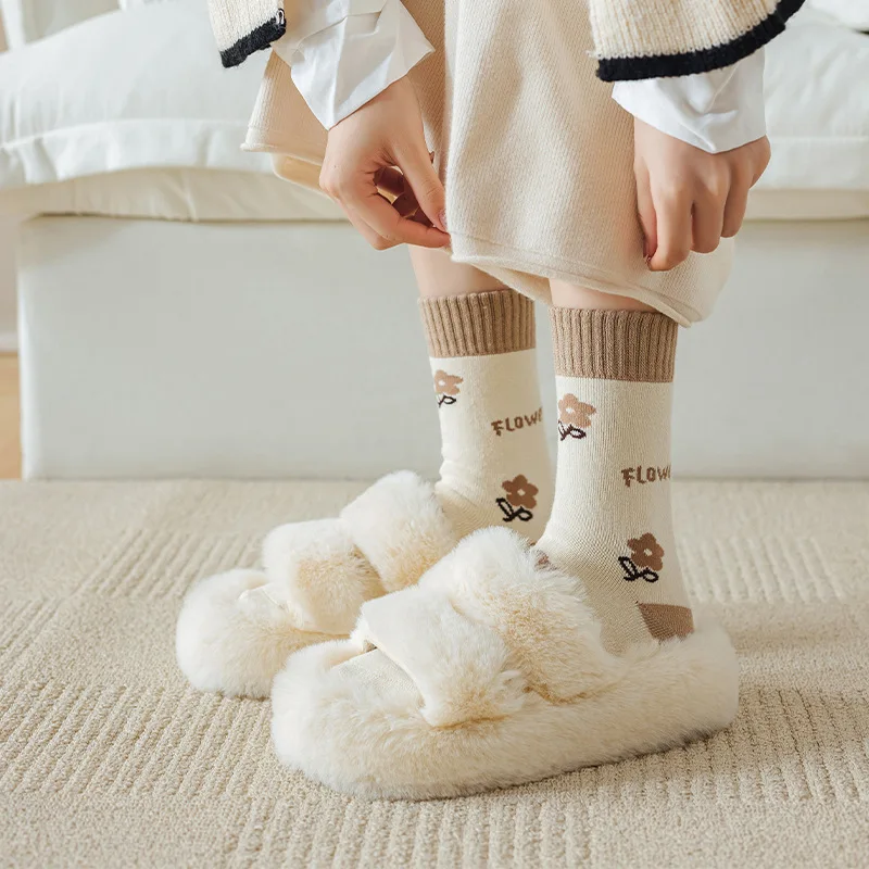 Kadın Çorap Kış 2022 Yeni Ürün Moda Rahat Kalınlaşmış Silindir Nefes ve sıcak tutan çoraplar Kadın Görüntü  2