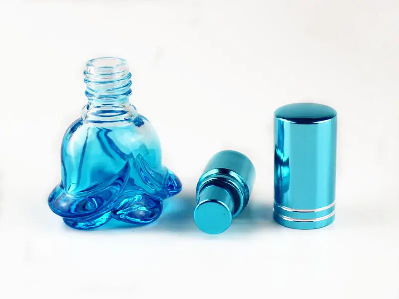 10 adet / grup 6ml Mini Renkli Gül Şekilli Cam Parfüm Şişesi Parfüm Koku Kozmetik Ambalaj Şişeleri Doldurulabilir Şişeler Görüntü  5