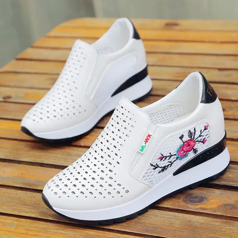 Kadın Rahat rahat ayakkabılar Yaz Loafer'lar üzerinde Kayma Karışık Renkler Hollow Out Artan İç Yükseklik Sneakers Görüntü  3