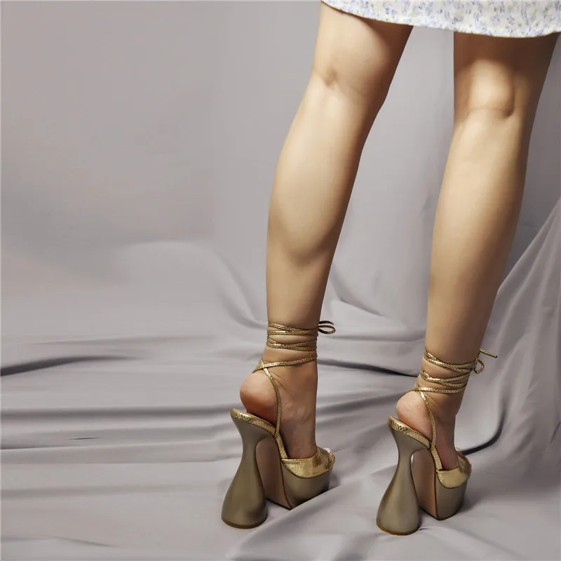 Onlymaker kadın Yaz platform sandaletler Altın Ayak Bileği Çapraz Kayış Timsah Baskı Başak Yüksek Topuklu Sandalet Büyük Boy Moda Görüntü  2
