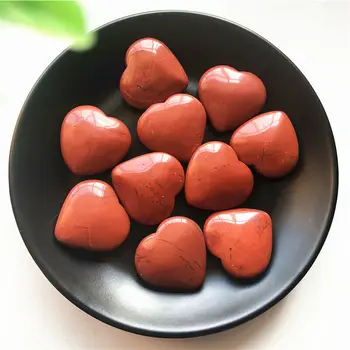 1 ADET 30mm Doğal Kırmızı Jasper Kalp Şeklinde Taş Kristal El Oyma Palmiye Şifa Taşlar Doğal Taşlar ve Mineraller