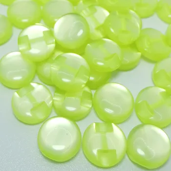 100 Adet 12mm Parlak Yeşil Şeffaf Reçine düğmeler şeker Göz kedi düğmeleri 1/2 inç dikiş çocuk giysi aksesuarı