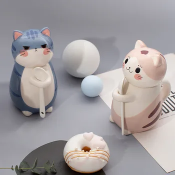 12 Stilleri Sevimli Kedi Seramik Kupa Yaratıcı El Boyalı 3D Kupalar Kolu İle Kahve Çay Süt Kahvaltı Bardak Güzel Hediyeler