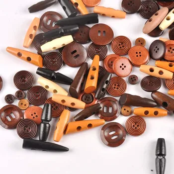 20 adet Rastgele Karışık Ahşap Düğme Dikiş Boynuz Geçiş Düğmeleri Ceket Kumaş Aksesuarları Zanaat DIY Ve Scrapbooking MT1894