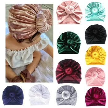 2019 Yeni 1 adet Kadife Bebek Şapka Kız Çörek Kış Bebek Bere Kap Çocuklar Türban Şapka Bahar Bebek Kız Şapka Fotoğraf Sahne 11 Renk