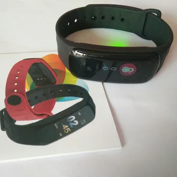 C1 Artı akıllı saat Renkli Ekran kol saati Kan Basıncı Spor İzci nabız monitörü Akıllı Bant Android IOS için
