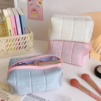 Düz Renk Kozmetik Çantası Seyahat makyaj çantası Yıkama Çantası Kız Sevimli Kristal Kadife Fermuar Büyük Makyaj Çantası Peluş saklama çantası