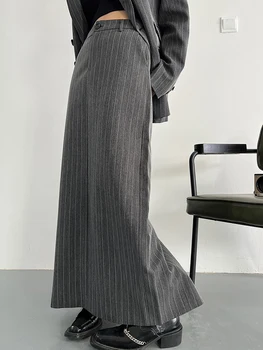[EEM] Yarım vücut Etek Gri Çizgili Büyük Boy İki Adet Takım Elbise Yeni Yaka Uzun Kollu Kadın Moda Gelgit Bahar Sonbahar 2023 1DF1802