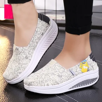 Kadın Flats Platformu Loafer'lar Bayanlar Zarif Moccasins Ayakkabı Kadın Sonbahar Kayma Rahat kadın ayakkabısı Takozlar Tasarımcı Ayakkabı