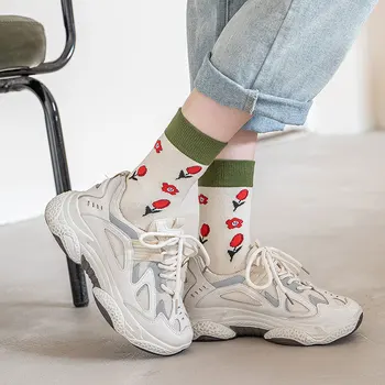 Kadın Renkli Komik Karikatür hayvanlı çoraplar Yaratıcı Bayanlar Yenilik Çılgın Çorap Moda Harajuku Hip Hop Sevimli Kawaii Tüp Çorap