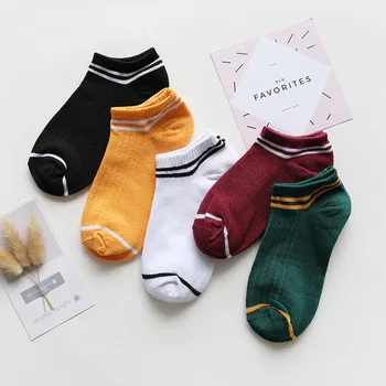 Kadın şerit çoraplar Nefes Pamuk Kaykay INS Trend Okul Çorap 5 Renk Sıcak Satış Kadın Rahat Ayak Bileği Çorap Sox Mujer