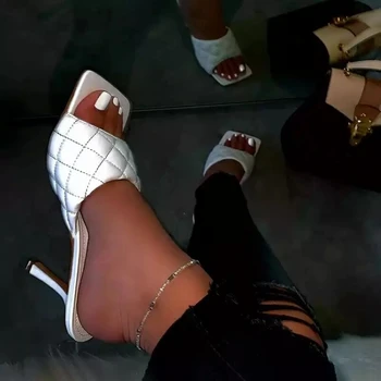 Kadınlar Yüksek Topuklu Sandalet Bayanlar Yüksek Topuk Terlik Kare Ayak İnce Topuk Moda Kadın Slaytlar Yaz Ayakkabı Katır