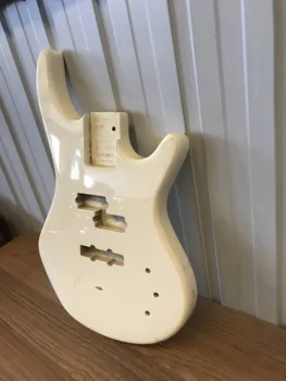 Kalıntı StockProfessional Elektrik Bas Gitar Gövdesi DIY Beyaz Renk Bitmemiş İçi Boş Bas Gitar Varil 4 Dizeleri Kavak Ahşap