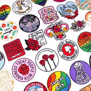 Karikatür Mektup Rozetleri İşlemeli Yamalar giysi Aplike LGBT Eşcinsel Yamalar Giyim İçin Çıkartmalar Demir On Yamalar Şerit DIY