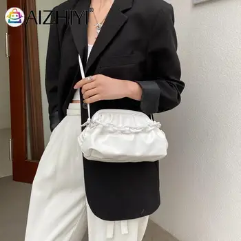 Kızlar Kısa kadın Rahat postacı çantası Kadın PU Deri Peluş Zincir Bulut Omuz çapraz postacı çantası