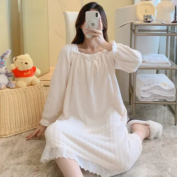 Kış Uzun Kollu Kalın Sıcak Flanel Nightgowns Kadınlar için Kore Sevimli Dantel Mercan Kadife Pijama gece elbisesi Gecelik Nighty