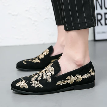 Loafer'lar erkek ayakkabısı Faux Süet Siyah Moda Iş Rahat Düğün Parti Klasik Basit Zarif Işlemeli Elbise Ayakkabı CP013