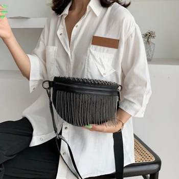 Lüks tasarımcı çantaları Kadın bel çantası Moda Geniş Omuz Messenger Bel Çantası Perçin Püskül kadın Eyer Çantası