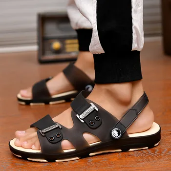 Moda Erkek Sandalet Serin Açık Slaytlar Erkekler Rahat Dayanıklı Anti Patinaj Ayakkabı Marka Tasarımcısı Yaz plaj terlikleri Sandalias 2021