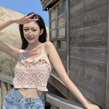 OUMEA Kadın Örgü Plaj Tankı Üstleri Yaz Çiçek Nakış Kolsuz Kırpma Üstleri Retro Kore Stilleri Tatlı Dışarı Çıkmak Örgü Üst