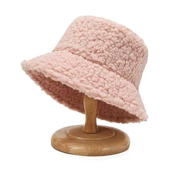 Saf renk balıkçı şapka sonbahar kadın Kore moda şapka sıcak ve soğuk geçirmez havza şapka aynı Peluş Kuzu yün Oyuncak şapka
