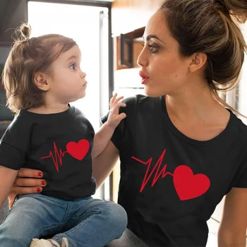 Sevimli Aile Bak Eşleşen Giyim Anne Ve Bana Tshirt Anne Kızı Oğlu Kıyafetler Kadın T-shirt anne ve bana giysi