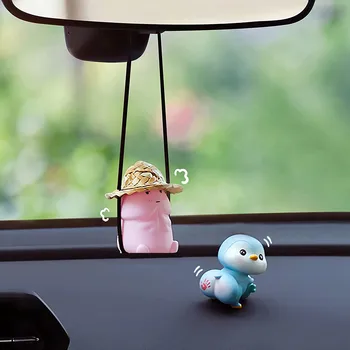 Sevimli Salıncak Araba Dikiz Aynası Sallanan Hasır Şapka Ördek Araba kolye uçları Penguen Süs Komik Karton Araba İç Dekor