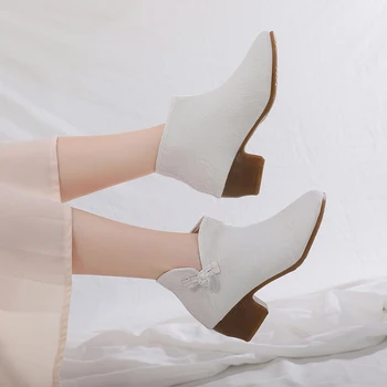 Veowalk Sonbahar Kadın Jakarlı Pamuk 6 cm Yüksek Blok Topuk Patik Rahat Bayanlar Rahat Kısa yarım çizmeler Ayakkabı Siyah Beyaz