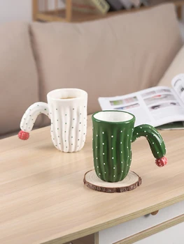Yaratıcılık Kaktüs kaşıklı kupa ve Kapaklı Sevimli Süt Kahve Fincanı Kişilik Ev Dekorasyon Arkadaş ve Aile için Hediye
