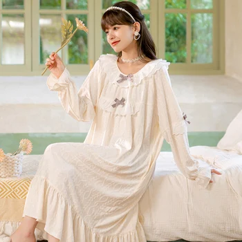 Yeni Sonbahar Nightgowns & Sleepshirts kadın Uzun Pamuk Pijama Ev Nightshirt Kadın Nedensel Gevşek Bayanlar Yumuşak Kadın Elbise