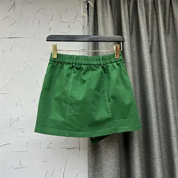 Yeşil Moda Denim Kısa Etekler Bayan Yaz 2022 Şık Sıcak Kız Düzensiz Eğik Düğme Yüksek Bel Esneklik Jean Mini Etek